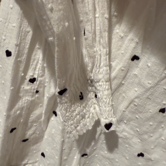 Loft Heart Blouse - Picture 2 of 4